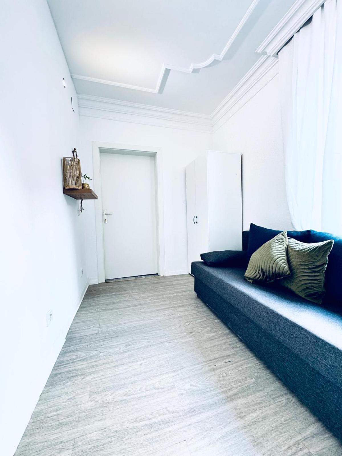 Very Spacious Apartment For Up To 7P With Great Location Wien Eksteriør billede